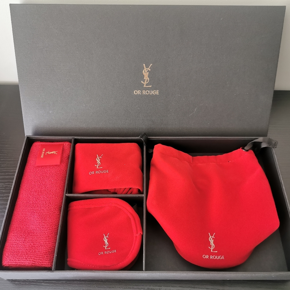 YSL Beauty Set Yevs Saint Laurent Beaute Gift Set Eye Mask Head Band Towel Pouch